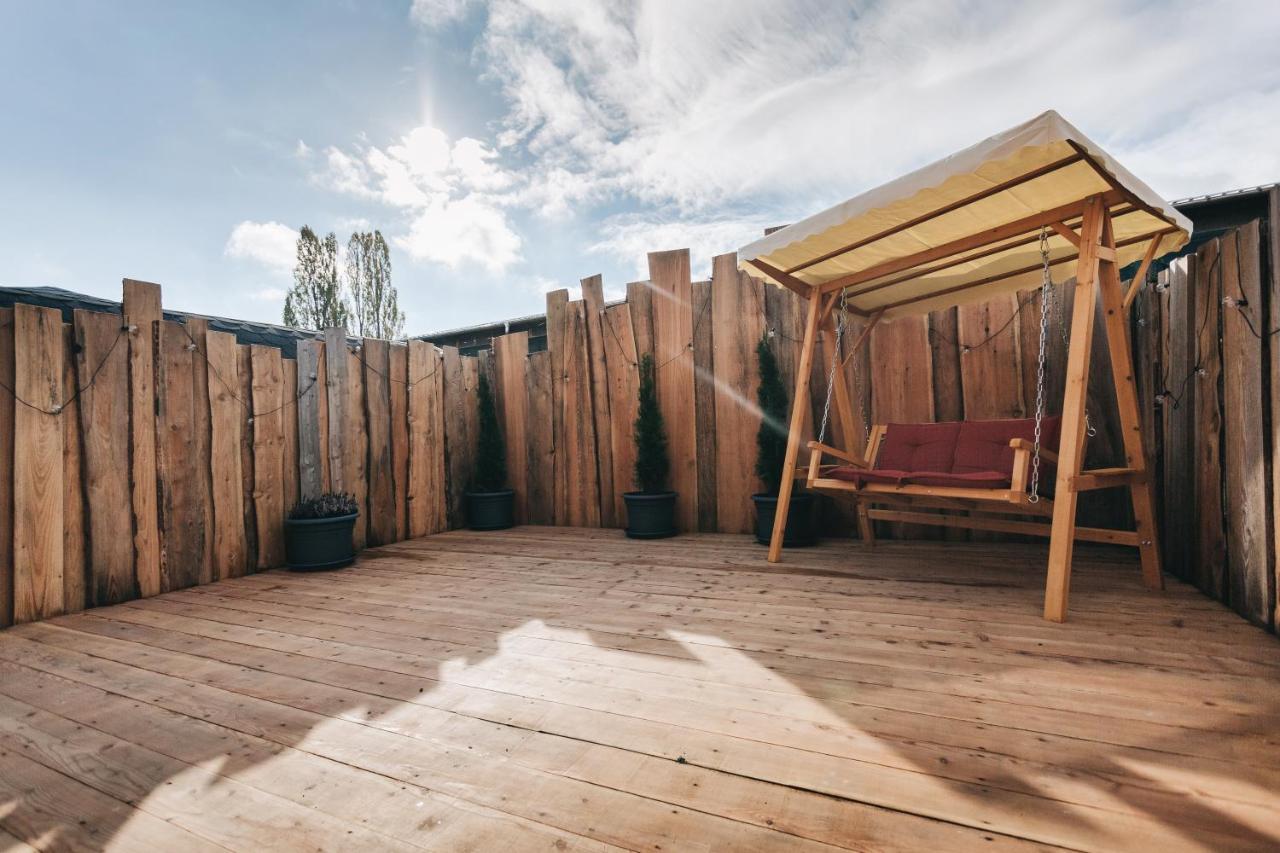 Idyllisches Tiny House Mit Sauna Loebau Exterior photo