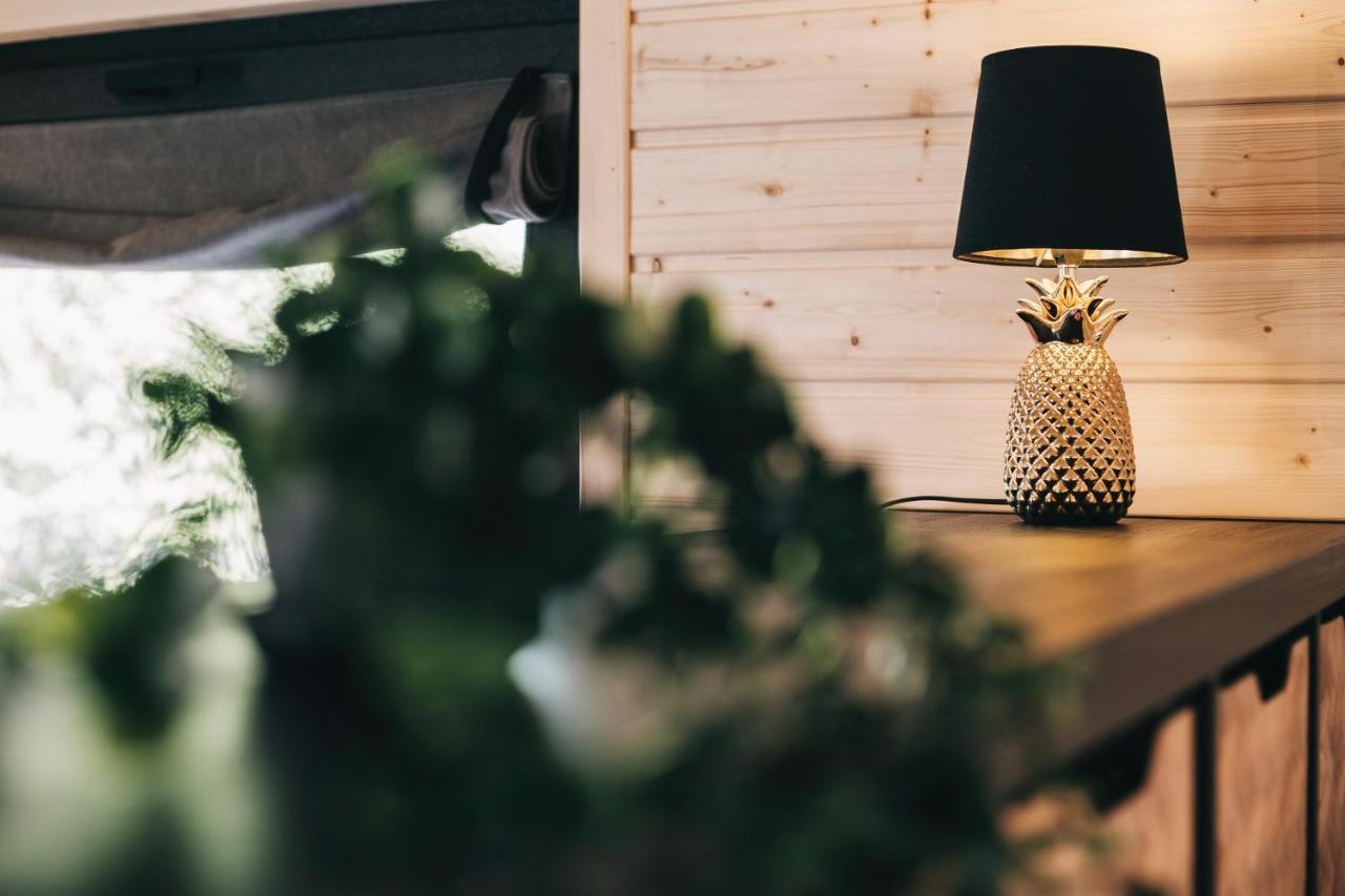 Idyllisches Tiny House Mit Sauna Loebau Exterior photo